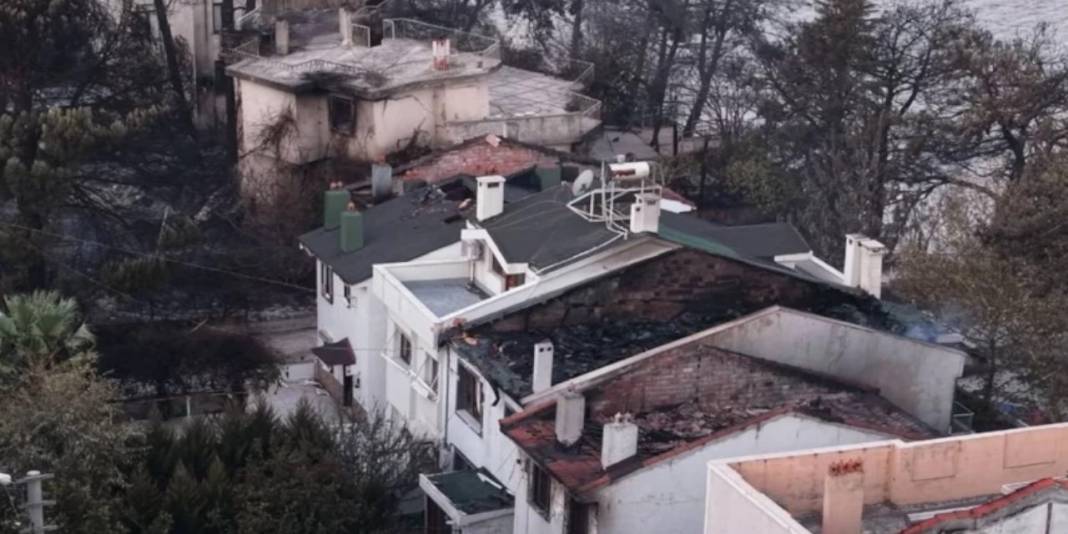 Güzelyalı'da yangının izleri: Bazı villalar tamamen yandı 4